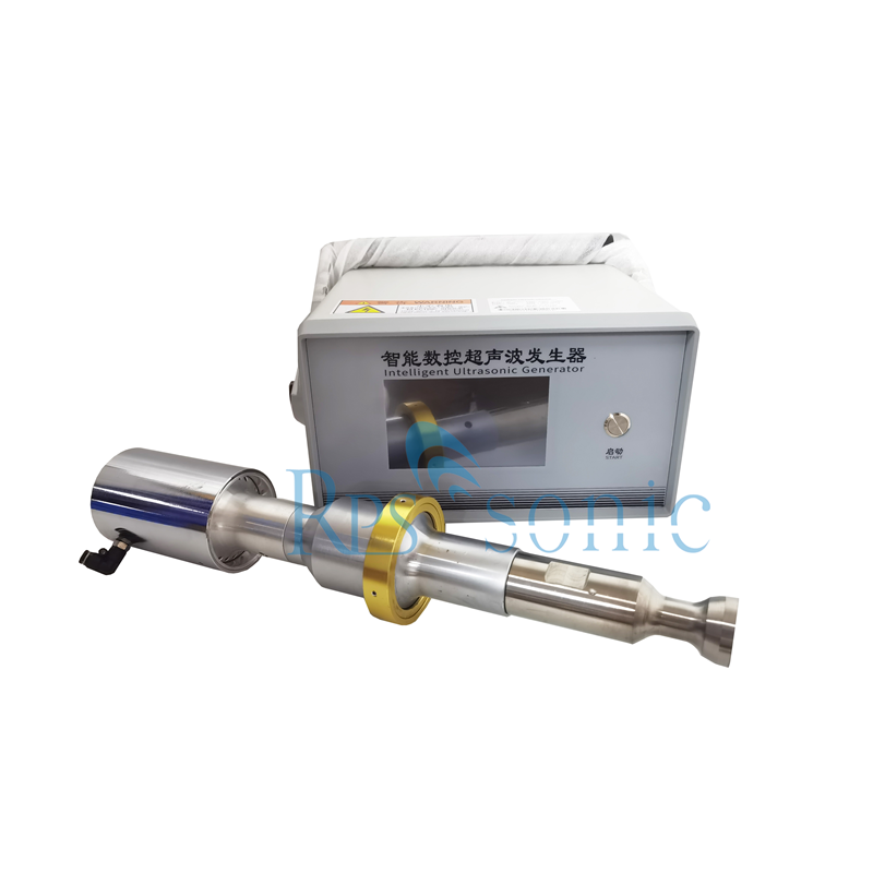 Sistema de emulsificación por ultrasonido para procesamiento de líquidos por ultrasonidos
