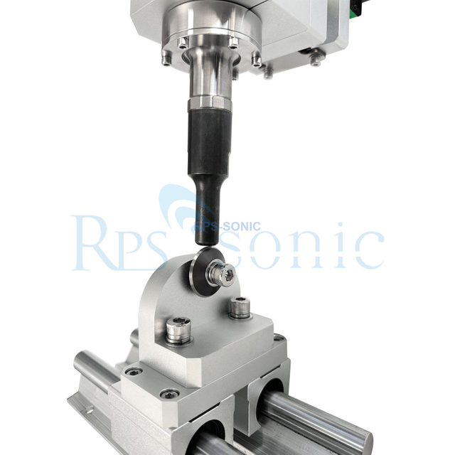Máquina cortadora y selladora ultrasónica de alta calidad con máquina cortadora de rodillos con cilindro de aire