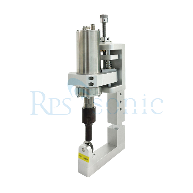Máquina ultrasónica de sellado y corte con una máquina de pordigas de rueda de rodillo para soldadura de tela y corte